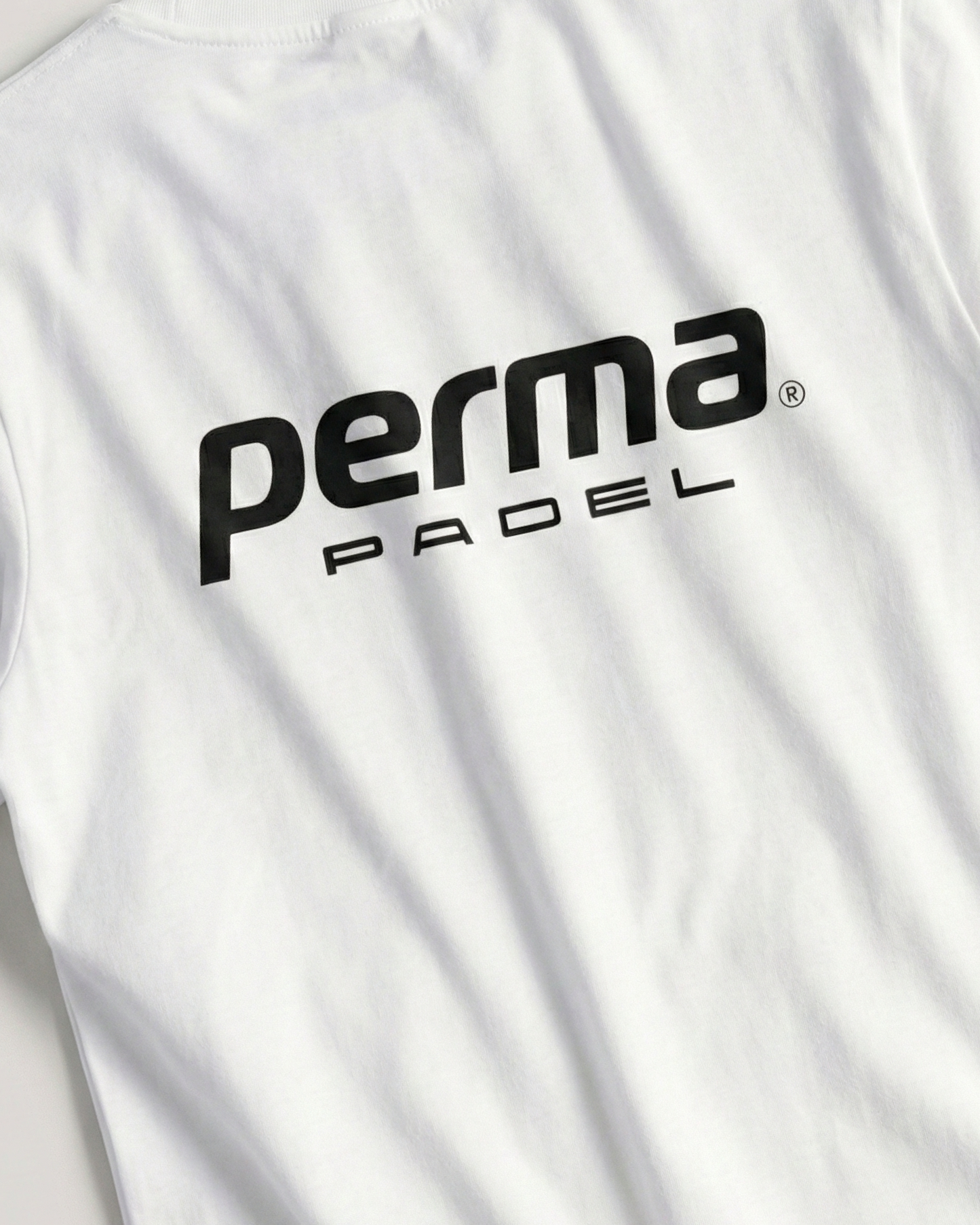 Classic T-shirt - White (Pre-order)